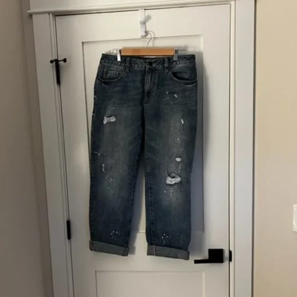 Cabi Size 6 100% Boyfriend Jeans - Picture 3 of 5